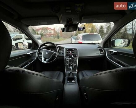 Черный Вольво ХС60, объемом двигателя 1.97 л и пробегом 148 тыс. км за 16888 $, фото 11 на Automoto.ua