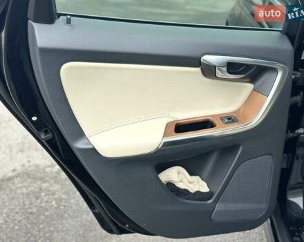 Чорний Вольво ХС60, об'ємом двигуна 2.4 л та пробігом 201 тис. км за 24600 $, фото 24 на Automoto.ua