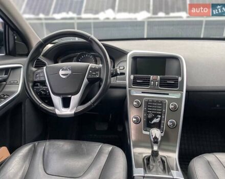 Чорний Вольво ХС60, об'ємом двигуна 2 л та пробігом 301 тис. км за 12900 $, фото 21 на Automoto.ua