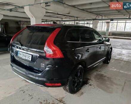 Черный Вольво ХС60, объемом двигателя 2.4 л и пробегом 144 тыс. км за 21999 $, фото 4 на Automoto.ua