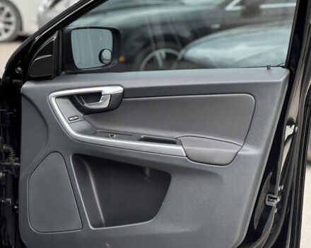 Черный Вольво ХС60, объемом двигателя 2 л и пробегом 246 тыс. км за 12200 $, фото 16 на Automoto.ua