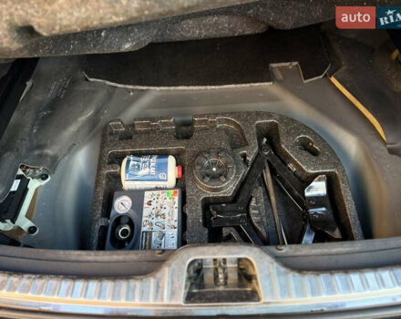 Черный Вольво ХС60, объемом двигателя 2.4 л и пробегом 234 тыс. км за 18799 $, фото 82 на Automoto.ua