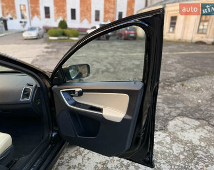 Черный Вольво ХС60, объемом двигателя 2.4 л и пробегом 234 тыс. км за 18799 $, фото 110 на Automoto.ua