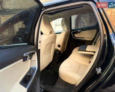 Черный Вольво ХС60, объемом двигателя 2.4 л и пробегом 234 тыс. км за 18799 $, фото 129 на Automoto.ua