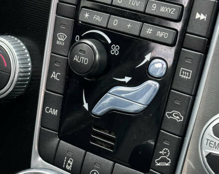 Черный Вольво ХС60, объемом двигателя 2.4 л и пробегом 113 тыс. км за 25500 $, фото 33 на Automoto.ua