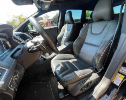 Черный Вольво ХС60, объемом двигателя 2 л и пробегом 80 тыс. км за 7400 $, фото 7 на Automoto.ua