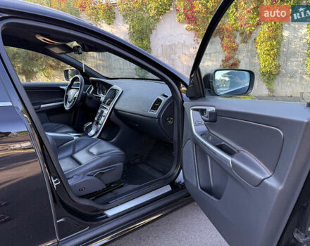 Чорний Вольво ХС60, об'ємом двигуна 2 л та пробігом 285 тис. км за 18999 $, фото 27 на Automoto.ua