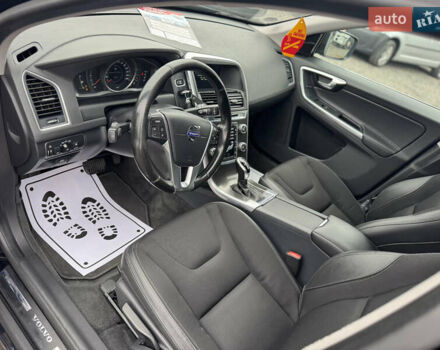 Чорний Вольво ХС60, об'ємом двигуна 2.4 л та пробігом 267 тис. км за 18950 $, фото 33 на Automoto.ua