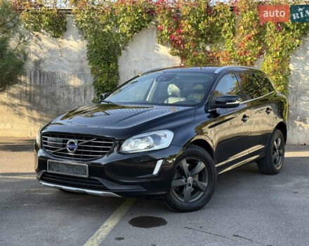 Чорний Вольво ХС60, об'ємом двигуна 2 л та пробігом 285 тис. км за 18999 $, фото 12 на Automoto.ua