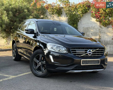 Чорний Вольво ХС60, об'ємом двигуна 2 л та пробігом 285 тис. км за 18999 $, фото 8 на Automoto.ua