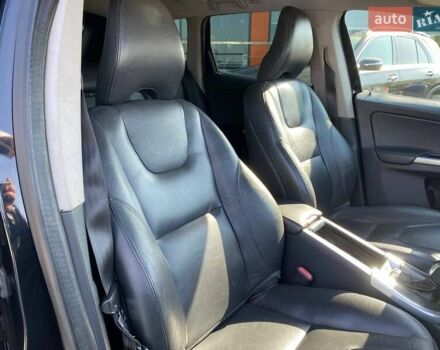 Чорний Вольво ХС60, об'ємом двигуна 2.5 л та пробігом 130 тис. км за 14900 $, фото 24 на Automoto.ua