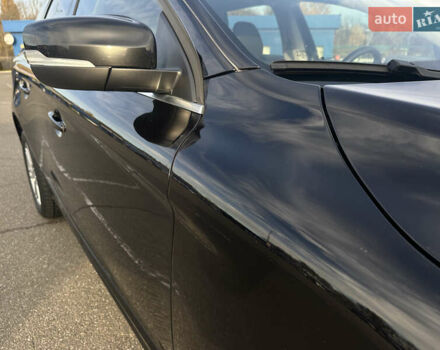 Черный Вольво ХС60, объемом двигателя 1.97 л и пробегом 252 тыс. км за 21500 $, фото 16 на Automoto.ua