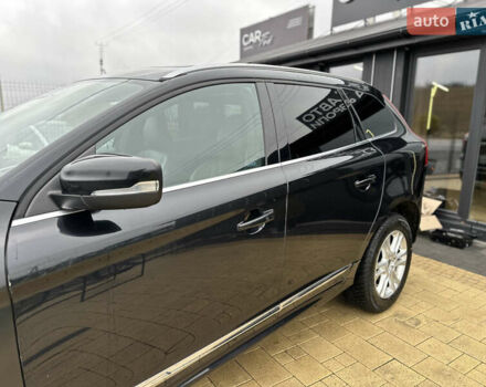 Черный Вольво ХС60, объемом двигателя 2 л и пробегом 264 тыс. км за 10900 $, фото 3 на Automoto.ua