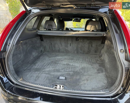 Чорний Вольво ХС60, об'ємом двигуна 2 л та пробігом 285 тис. км за 18999 $, фото 68 на Automoto.ua