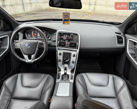 Черный Вольво ХС60, объемом двигателя 2 л и пробегом 285 тыс. км за 18999 $, фото 34 на Automoto.ua