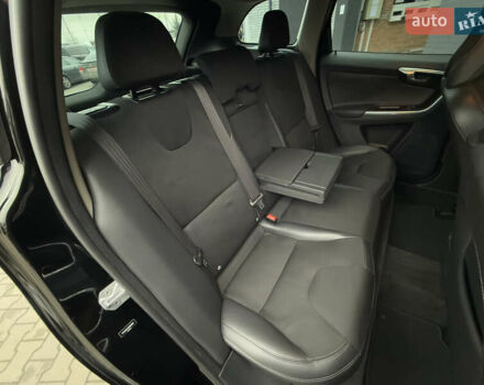 Чорний Вольво ХС60, об'ємом двигуна 2 л та пробігом 280 тис. км за 13500 $, фото 24 на Automoto.ua