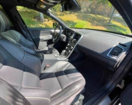 Черный Вольво ХС60, объемом двигателя 2 л и пробегом 80 тыс. км за 7400 $, фото 8 на Automoto.ua