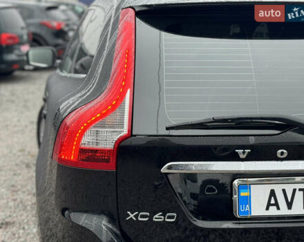 Чорний Вольво ХС60, об'ємом двигуна 2.4 л та пробігом 267 тис. км за 18950 $, фото 20 на Automoto.ua