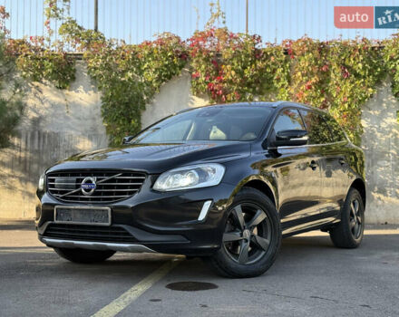 Чорний Вольво ХС60, об'ємом двигуна 2 л та пробігом 285 тис. км за 18999 $, фото 13 на Automoto.ua
