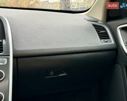 Черный Вольво ХС60, объемом двигателя 1.97 л и пробегом 190 тыс. км за 18900 $, фото 89 на Automoto.ua