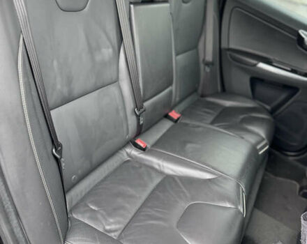 Чорний Вольво ХС60, об'ємом двигуна 2.4 л та пробігом 110 тис. км за 24900 $, фото 24 на Automoto.ua