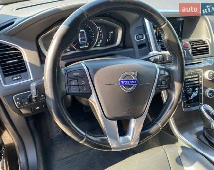 Чорний Вольво ХС60, об'ємом двигуна 2.5 л та пробігом 130 тис. км за 14900 $, фото 12 на Automoto.ua