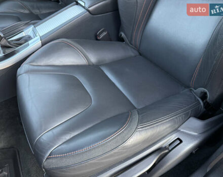 Чорний Вольво ХС60, об'ємом двигуна 2 л та пробігом 285 тис. км за 18999 $, фото 85 на Automoto.ua