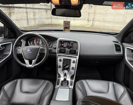 Черный Вольво ХС60, объемом двигателя 2 л и пробегом 285 тыс. км за 18999 $, фото 32 на Automoto.ua