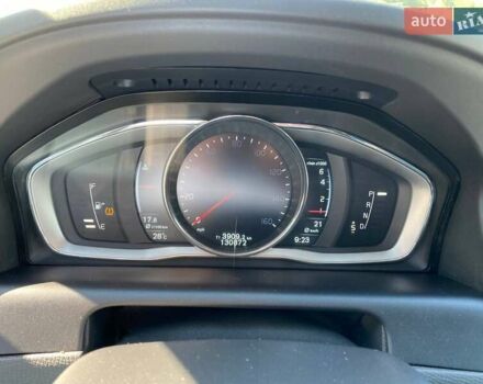 Чорний Вольво ХС60, об'ємом двигуна 2.5 л та пробігом 130 тис. км за 14900 $, фото 13 на Automoto.ua