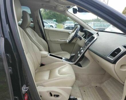 Чорний Вольво ХС60, об'ємом двигуна 0 л та пробігом 125 тис. км за 2300 $, фото 4 на Automoto.ua