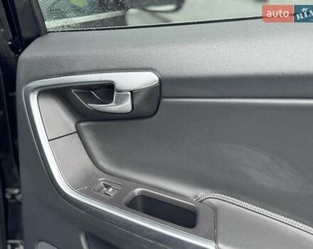 Черный Вольво ХС60, объемом двигателя 2.4 л и пробегом 113 тыс. км за 25500 $, фото 25 на Automoto.ua