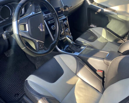 Вольво ХС60 2015 в Шепетовке на Automoto.ua Черный Вольво ХС60, объемом двигателя 2 л и пробегом 230 тыс. км за 18550 $, фото 2 на Automoto.ua