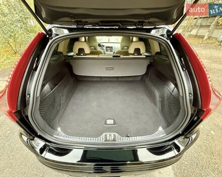 Черный Вольво ХС60, объемом двигателя 1.97 л и пробегом 190 тыс. км за 18900 $, фото 70 на Automoto.ua