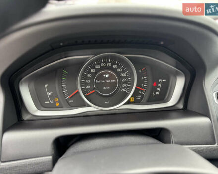 Чорний Вольво ХС60, об'ємом двигуна 2.4 л та пробігом 267 тис. км за 18950 $, фото 38 на Automoto.ua