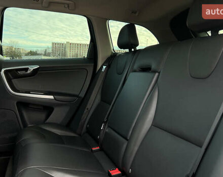 Черный Вольво ХС60, объемом двигателя 2.5 л и пробегом 105 тыс. км за 16500 $, фото 19 на Automoto.ua