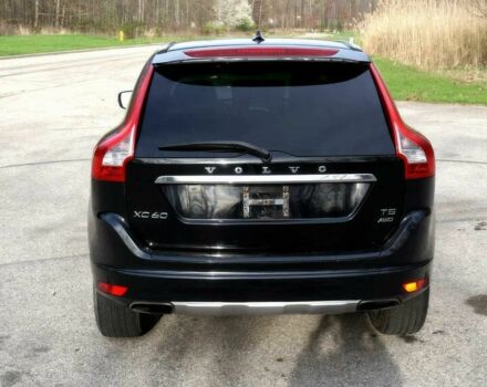 Черный Вольво ХС60, объемом двигателя 2.5 л и пробегом 77 тыс. км за 9000 $, фото 4 на Automoto.ua