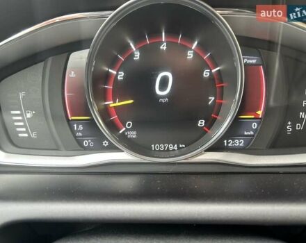 Черный Вольво ХС60, объемом двигателя 2 л и пробегом 108 тыс. км за 14200 $, фото 14 на Automoto.ua