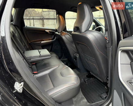 Черный Вольво ХС60, объемом двигателя 2 л и пробегом 285 тыс. км за 18999 $, фото 30 на Automoto.ua