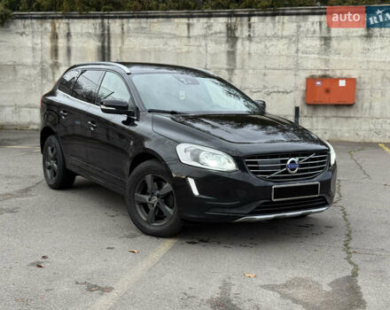 Черный Вольво ХС60, объемом двигателя 2 л и пробегом 285 тыс. км за 18999 $, фото 2 на Automoto.ua