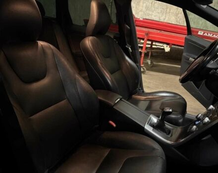 Черный Вольво ХС60, объемом двигателя 0 л и пробегом 80 тыс. км за 6000 $, фото 7 на Automoto.ua