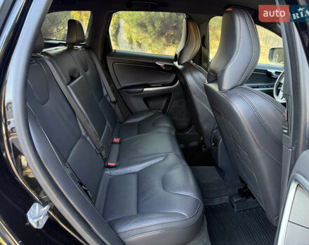 Чорний Вольво ХС60, об'ємом двигуна 2 л та пробігом 285 тис. км за 18999 $, фото 50 на Automoto.ua