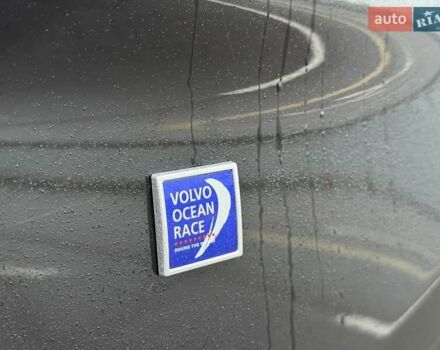 Черный Вольво ХС60, объемом двигателя 2.4 л и пробегом 212 тыс. км за 19187 $, фото 22 на Automoto.ua