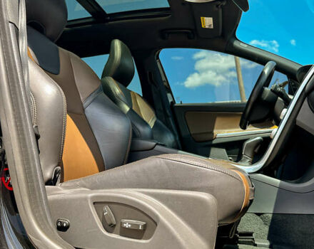 Вольво ХС60 2016 у Чернігові на Automoto.ua Чорний Вольво ХС60, об'ємом двигуна 2.5 л та пробігом 160 тис. км за 19500 $, фото 31 на Automoto.ua