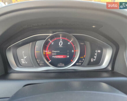 Черный Вольво ХС60, объемом двигателя 2 л и пробегом 220 тыс. км за 19799 $, фото 36 на Automoto.ua