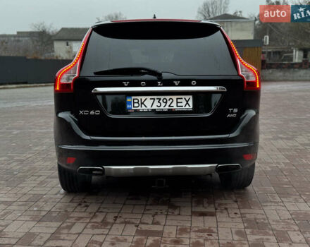 Чорний Вольво ХС60, об'ємом двигуна 2.5 л та пробігом 160 тис. км за 16300 $, фото 6 на Automoto.ua