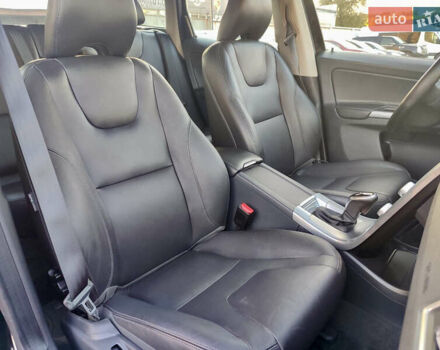 Черный Вольво ХС60, объемом двигателя 2 л и пробегом 220 тыс. км за 19799 $, фото 23 на Automoto.ua