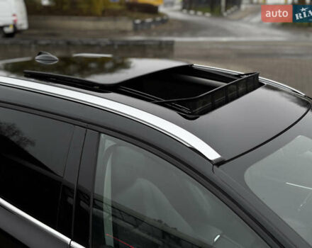 Чорний Вольво ХС60, об'ємом двигуна 2.5 л та пробігом 160 тис. км за 16300 $, фото 31 на Automoto.ua