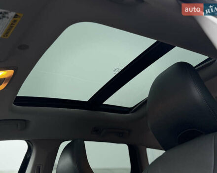 Чорний Вольво ХС60, об'ємом двигуна 2.5 л та пробігом 160 тис. км за 16300 $, фото 15 на Automoto.ua