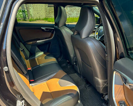 Вольво ХС60 2016 у Чернігові на Automoto.ua Чорний Вольво ХС60, об'ємом двигуна 2.5 л та пробігом 160 тис. км за 19500 $, фото 30 на Automoto.ua