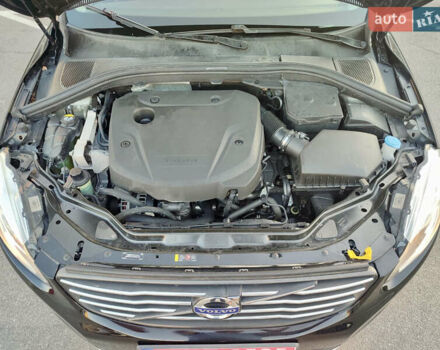 Черный Вольво ХС60, объемом двигателя 2 л и пробегом 220 тыс. км за 19799 $, фото 44 на Automoto.ua